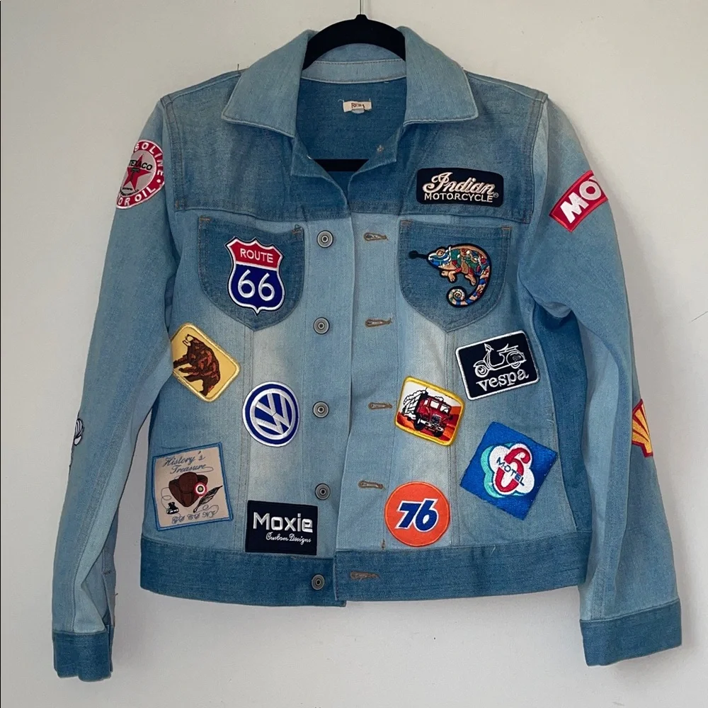 S Reba Denim‎ Jacket with Patches - Vintage Vibes